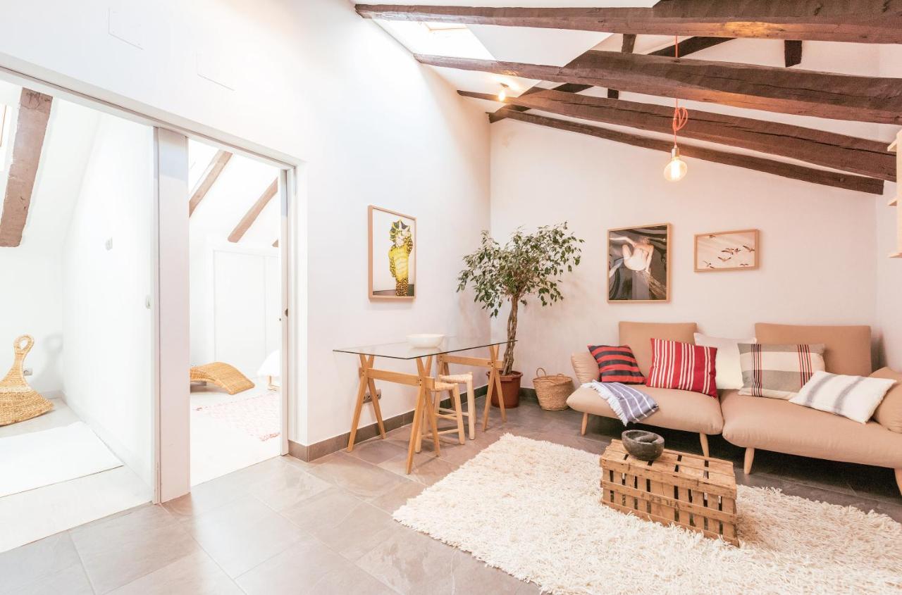 Bohemian 2Bedroom Attic In Lavapies Madrid Dış mekan fotoğraf