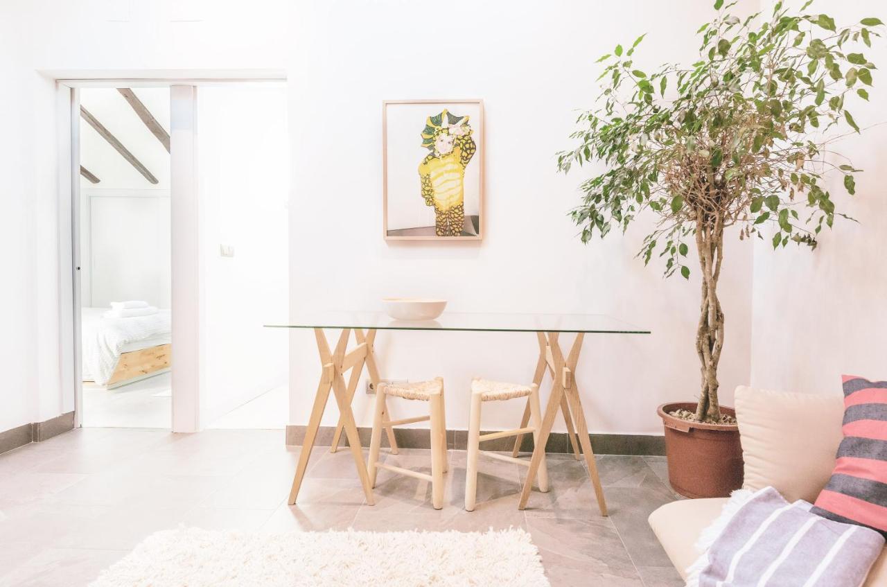 Bohemian 2Bedroom Attic In Lavapies Madrid Dış mekan fotoğraf